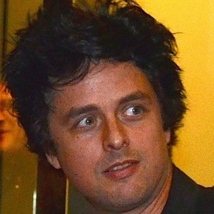 Billie Joe Armstrong, 53 (Ca sĩ nhạc Rock)
