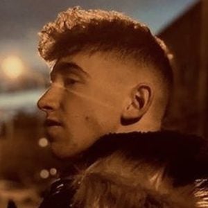 Billy Fruzen, 25 (TikTok明星)