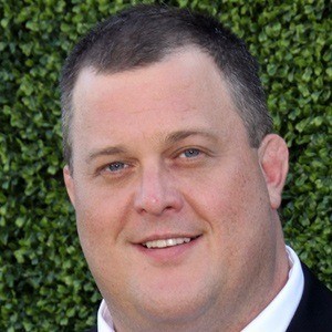 Billy Gardell, 56 (电视演员)