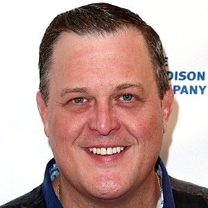 Billy Gardell, 56 (Телеактер)