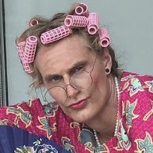 Bisayang Hilaw, 32 (YouTube Star)