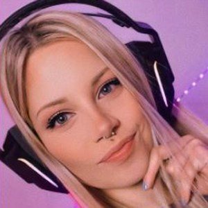 BJean, 34 (Instagram Star)