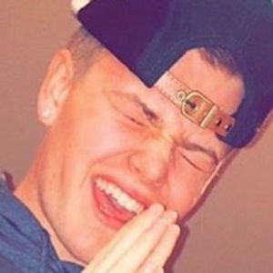 Blake Woolsey, 27 (Vine Star)