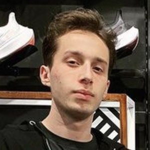 Blanko, 25 (TikTok明星)