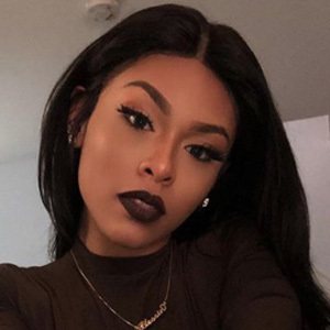 Blessin Giraldo, 27 (Instagram明星)