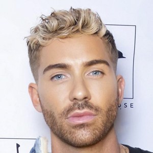 Bobby Newberry image 4