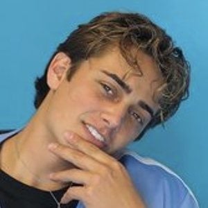 bobbyblandino, 24 (TikTok Star)