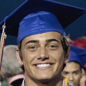 bobbyblandino, 24 (TikTok Star)