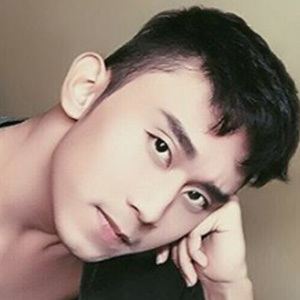 Bont Oropel, 27 (YouTube明星)