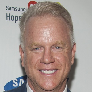 Boomer Esiason, 64 (Giocatore di calcio)