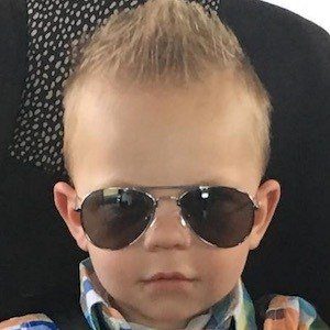 Boston Hoellein, 12 (Star di YouTube)