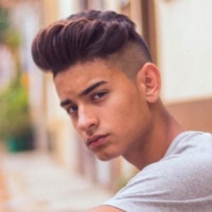 Brad Piguett, 25 (Instagram Star)