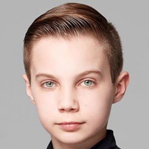 Brady Farrar, 20 (Tänzer)