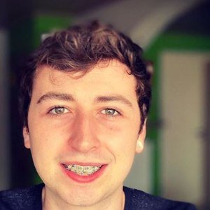 BramP, 28 (YouTube Star)