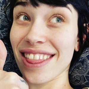 Breadsticks92, 32 (TikTok Star)