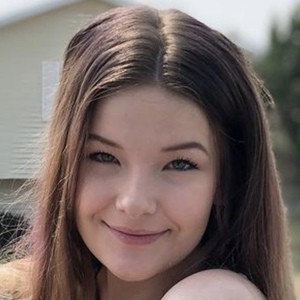 Breanna Medley, 22 (TikTok明星)