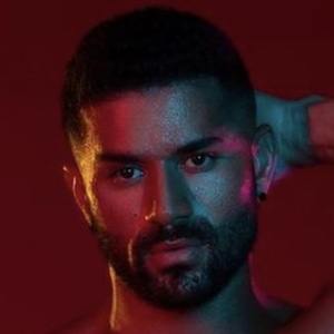 Bremen Menelli, 33 (TikTok Star)