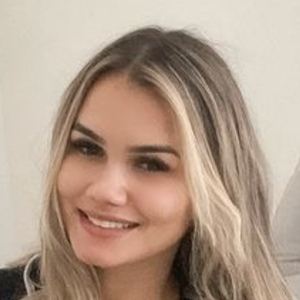 Brenda Gontijo Coelho, 28 (Instagram-ster)