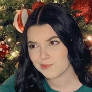 Brenna Kaci, 23 (TikTok明星)