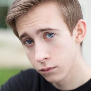 Brett Kelly image 3
