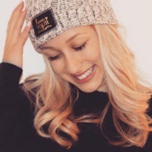 Celebrities born on December 27