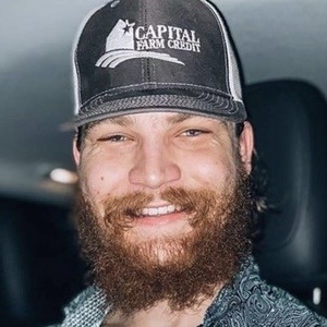 Briley Bradford, 25 (TikTok明星)