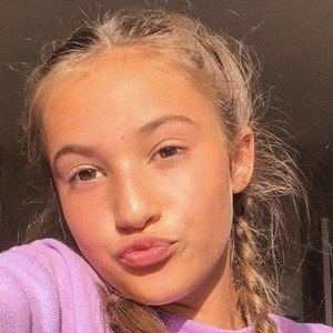 Brinley Rich, 17 (YouTube Star)