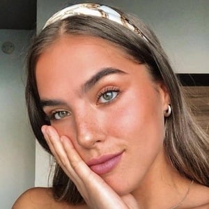 Britannie Grenier image 6