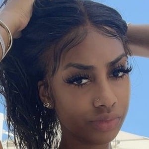 britt lagloin, 25 (TikTok明星)