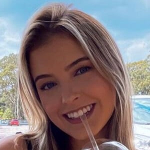 Brittany Maggs image 6