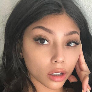 Brittany Panzer, 30 (電視女演員)