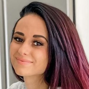 Brittany Tavares, 35 (Instagram明星)