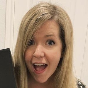 BrittanyPlays, 34 (YouTube Star)