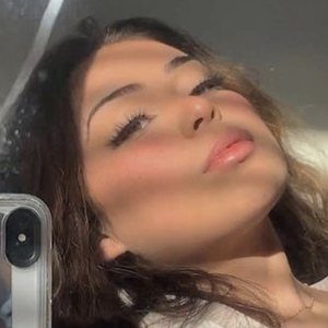 Briyit Valencia, 17 (YouTube明星)