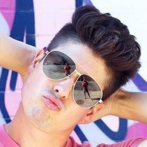 Brock Williams, 33 (Blogger)