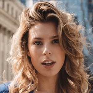 Brooke Armitage, 21 (TikTok Star)