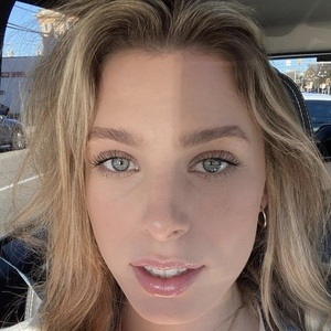 Brooke Armitage, 23 (TikTok Star)