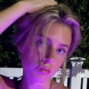 Brooke Armitage, 23 (TikTok Star)