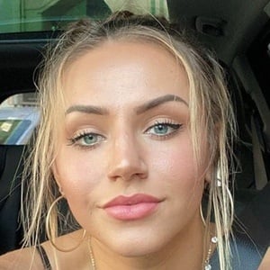 Brooke Ash, 24 (TikTok明星)