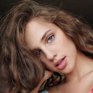 Brooke Bush, 26 (YouTube明星)