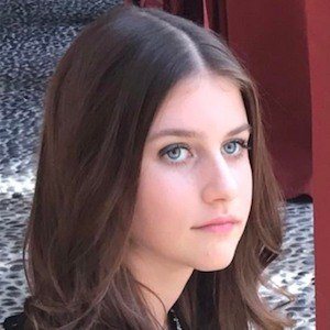 Brooke Butler, 22 (流行歌手)