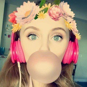 Brooke Liz, 23 (Actrice de télévision)