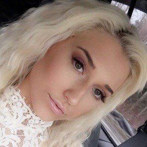 Brooke Trainor, 26 (YouNow Star)