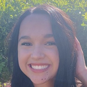 Brooklyn Bustamante, 20 (Vũ công)