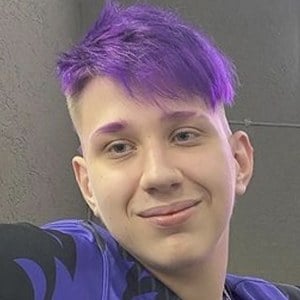 Brunenger, 21 (Twitch Star)