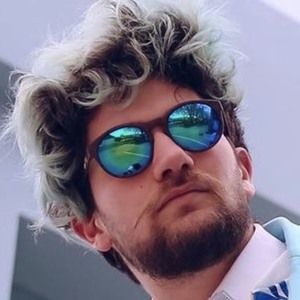 Brunograffer, 30 (Estrella de TikTok)