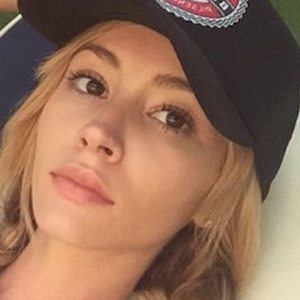 Bryana Holly image 3
