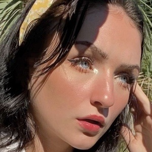 BunniBlossom, 26 (Instagram明星)