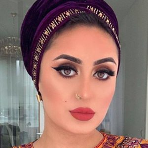 Burciin, 33 (Makeup Artist)