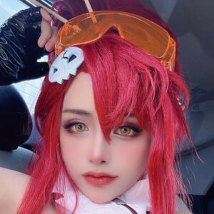 Byoru, 29 (Instagram Star)